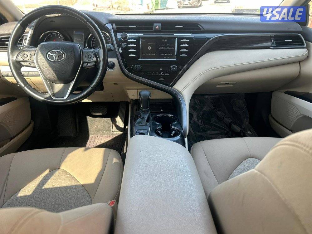 تيوتا كامرى V4 -GLE موديل 2019 ماشى 126.000 k.m وارد الساير .صبغ وكالة6