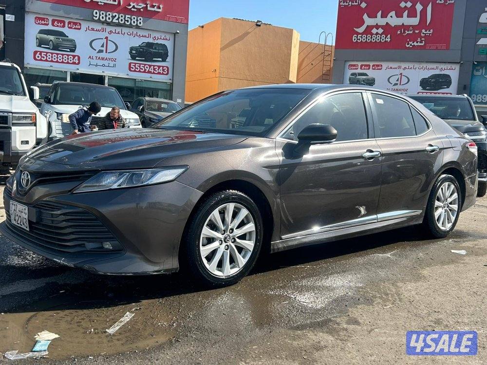 تيوتا كامرى V4 -GLE موديل 2019 ماشى 126.000 k.m وارد الساير .صبغ وكالة8