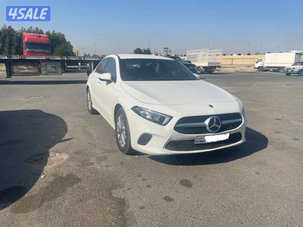 للبيع مرسيدس A200 ماكينه 1400 cc1