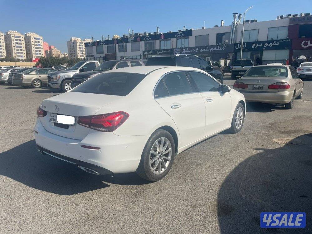 للبيع مرسيدس A200 ماكينه 1400 cc8