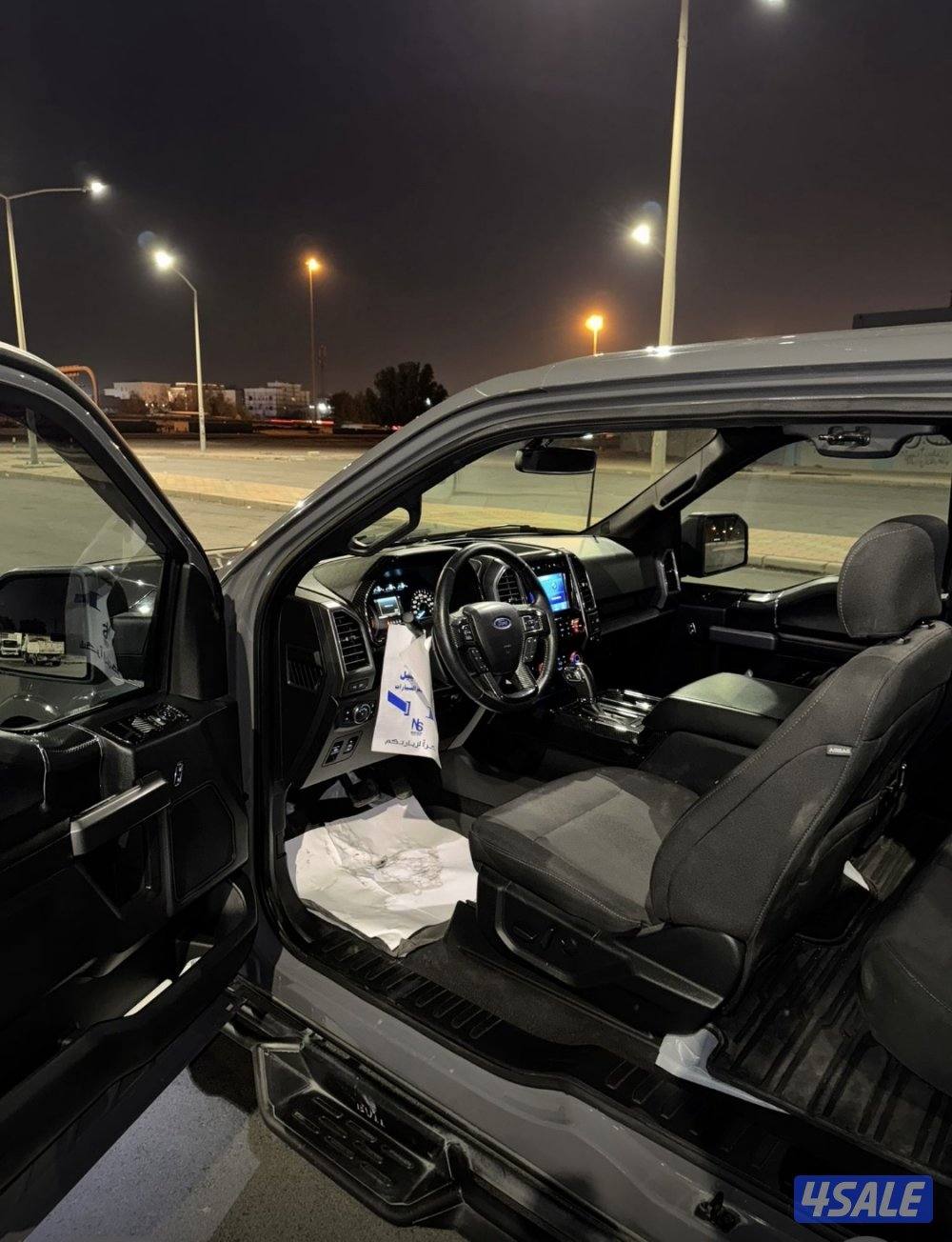 وانيت فورد F150 بحالة الوكالة كامل مواصفات عدا الفتحه ماشي 1350009