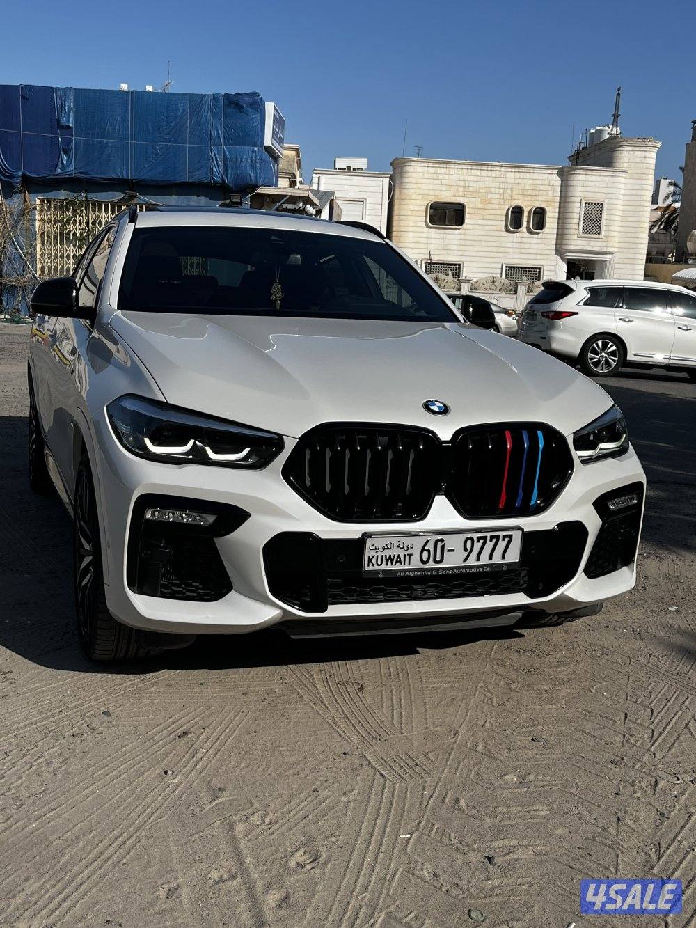 Bmw x6 2022 صبغ وكالة تأمين ذهبي شامل0