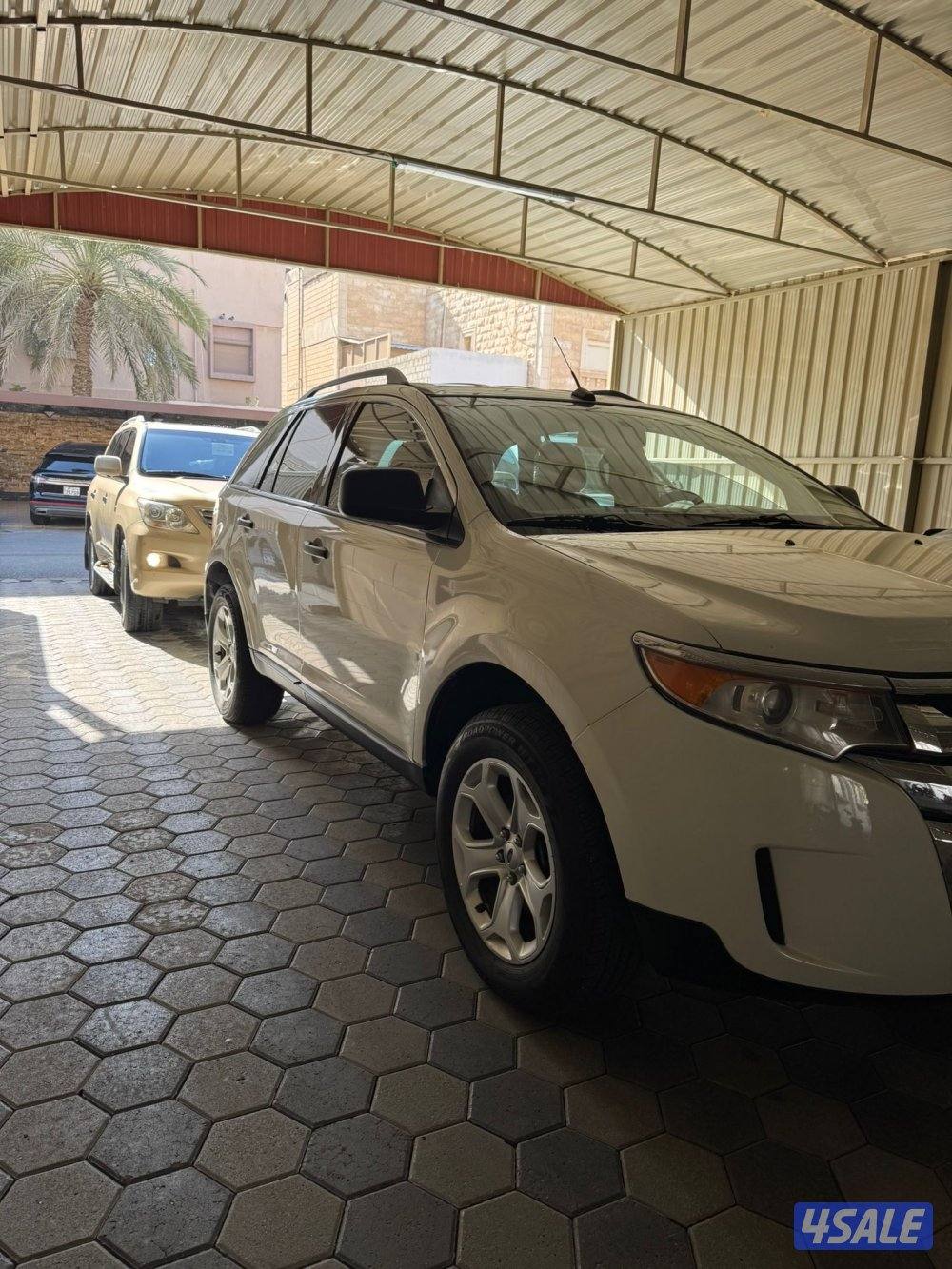 للبيع جيب فورد ايدج موديل ٢٠١٢شرط الفحص قير مكينه شاصي البدي اصباغ متف6