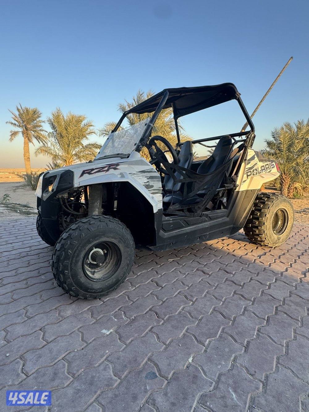 بولاريس  rzr 1700