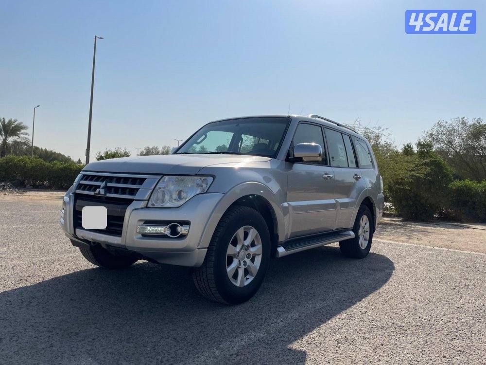 2020باجيرو  Mitsubishi Pajero12