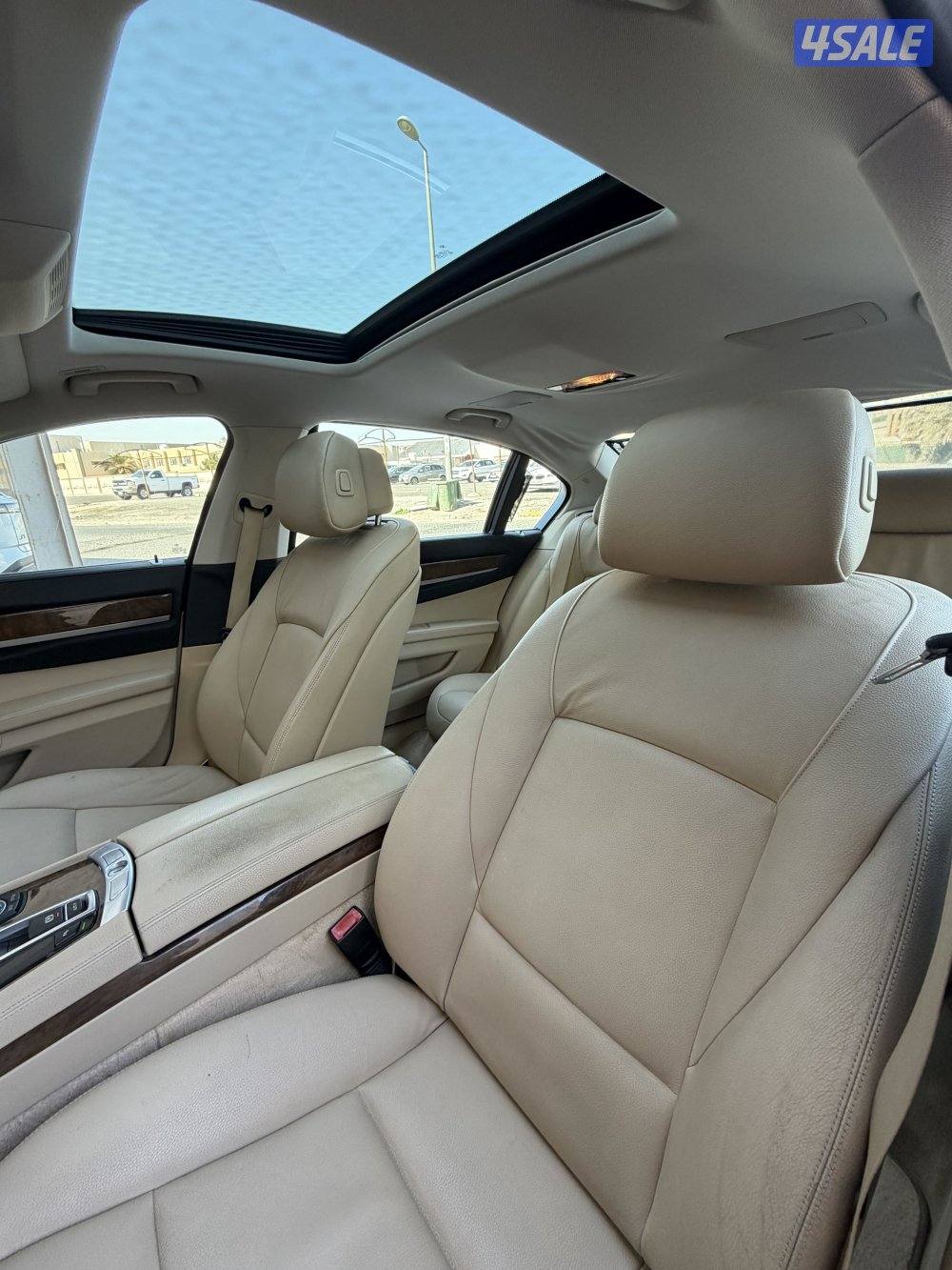 للبيع بي ام8