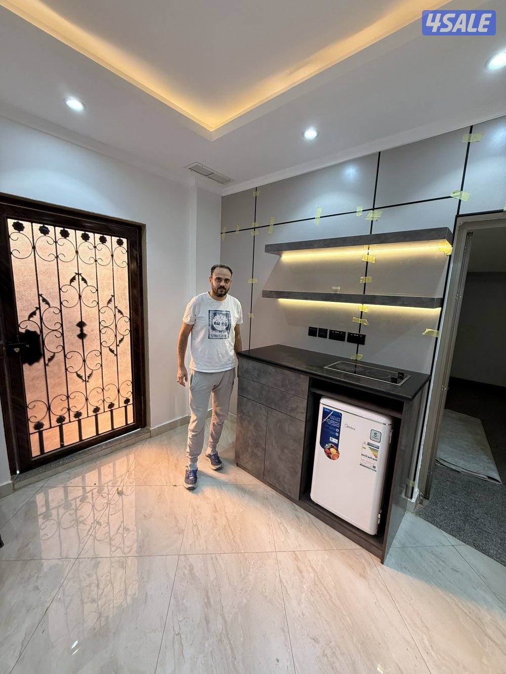 ابو احمد لعمل جميع انواع الديكورات الخشبيه8