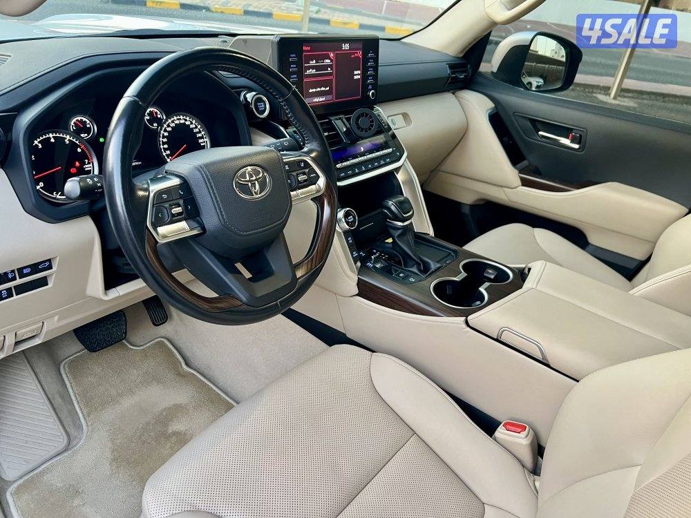 لاندكروزر موديل 2022 ماشي 88 الف وارد الوكاله2