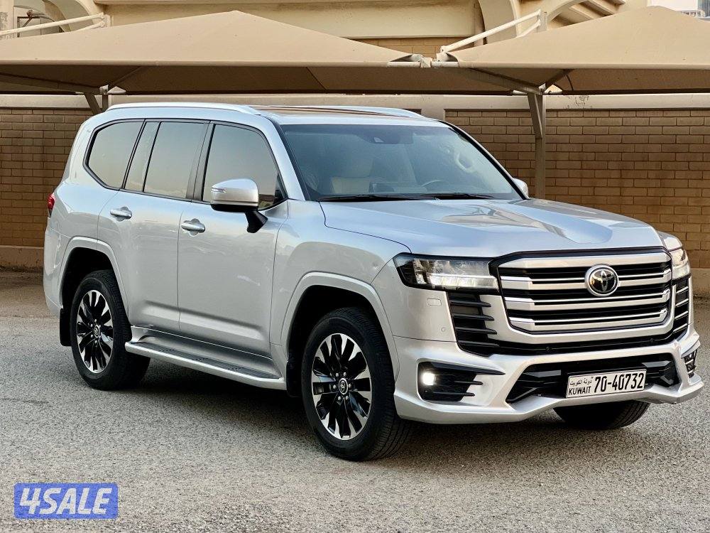 لاندكروزر موديل 2022 ماشي 88 الف وارد الوكاله3