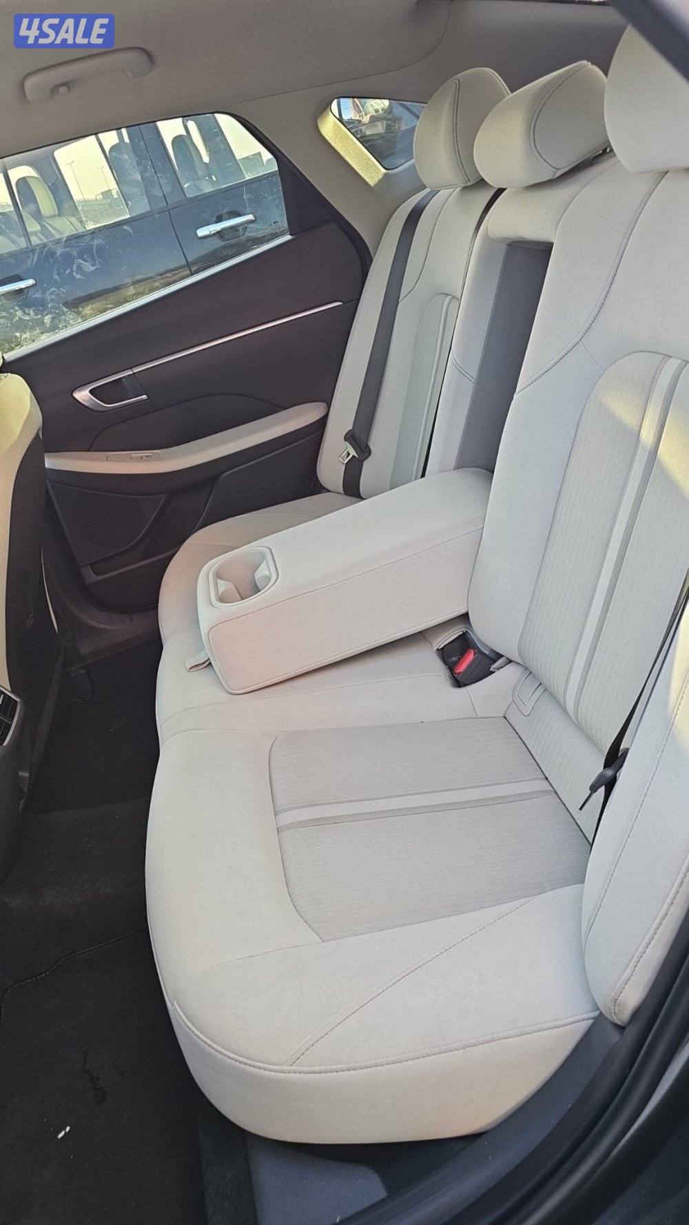 هيونداي سوناتا موديل 2023 مالك ثاني عداد27 الف فقط تحت الكفالة3