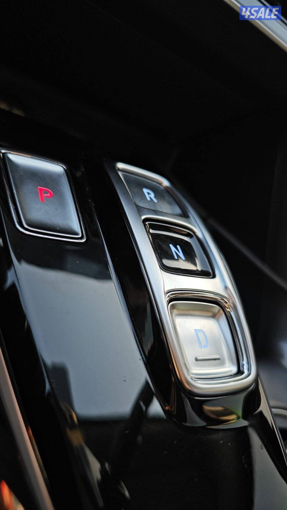 هيونداي سوناتا موديل 2023 مالك ثاني عداد27 الف فقط تحت الكفالة7