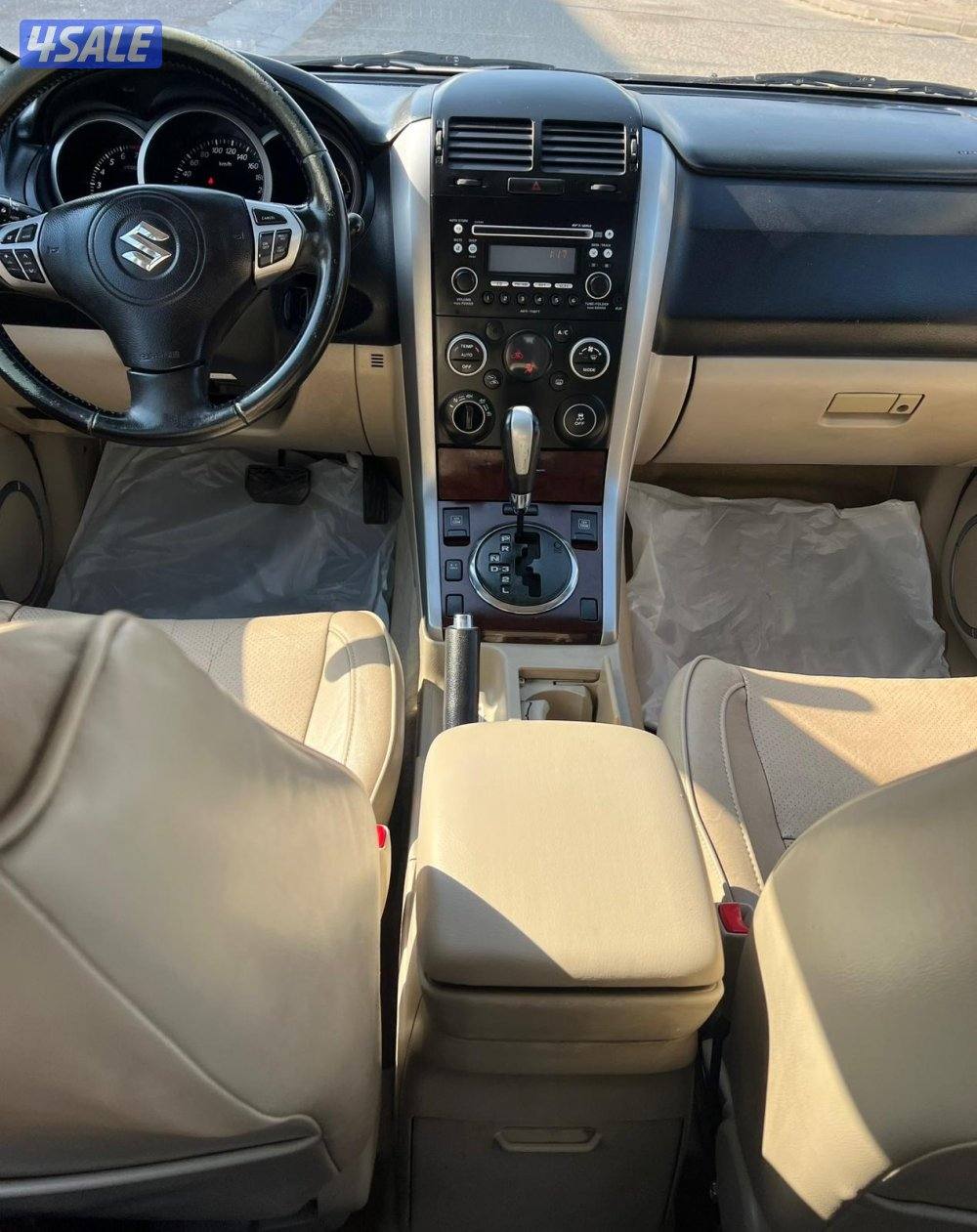 بيعه سريعه جيب سوزوكي فيتارا2