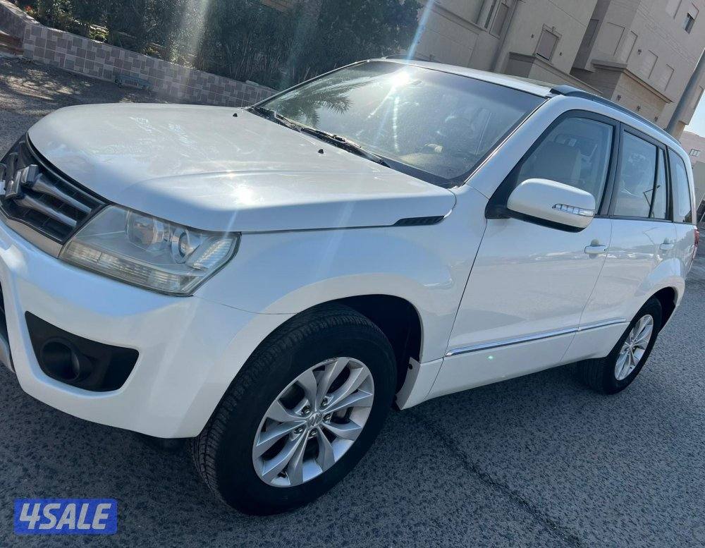 بيعه سريعه جيب سوزوكي فيتارا4