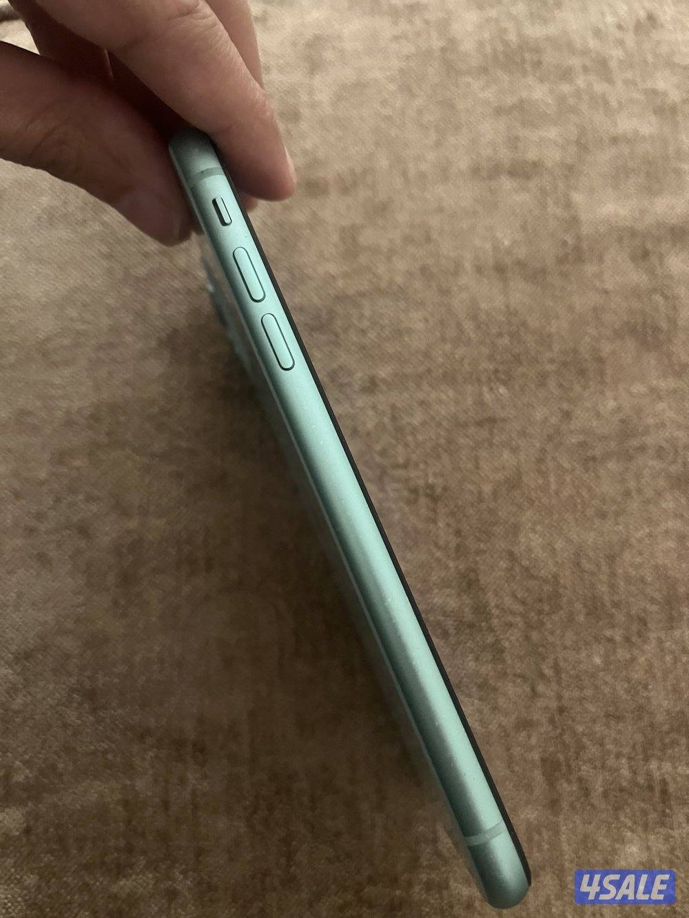 ايفون ١١ عادي ٦٤ قيقا اخضر فاتح2