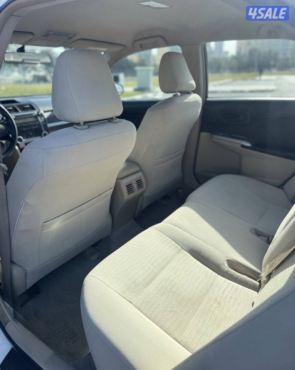 للبيع كامري GL موديل 2017 بحاله جيده6