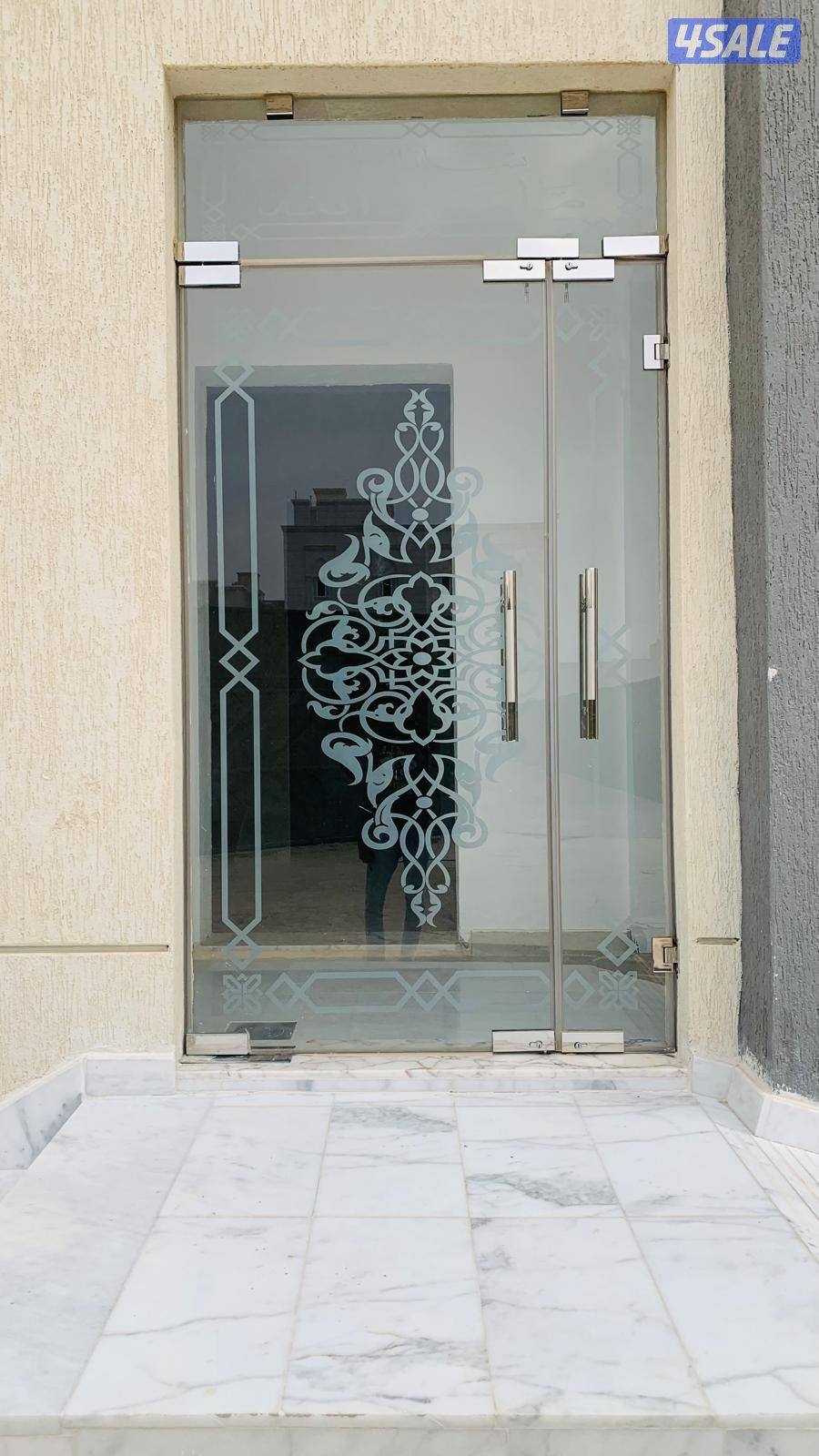 Kuwait Glass Working Temperd and Mirror all working7