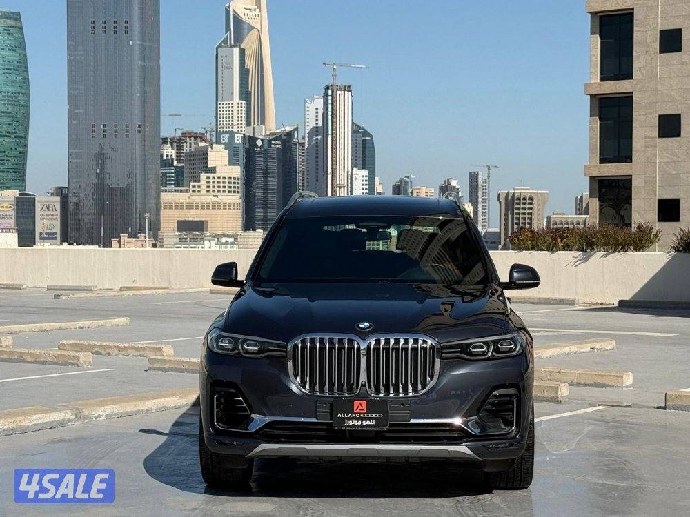 بي ام دبليوX7 INDIVIDUAL موديل2019 عداد74الف وارد الغانم سيرفس منتظم3