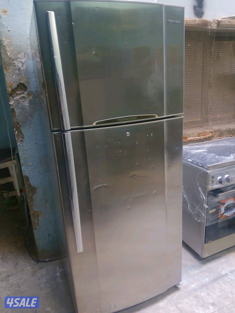 للبيع ثلاجه توشيبا ياباني سلفر بحاله جيده جدا مع الكفالةواتوصيل عائلية3
