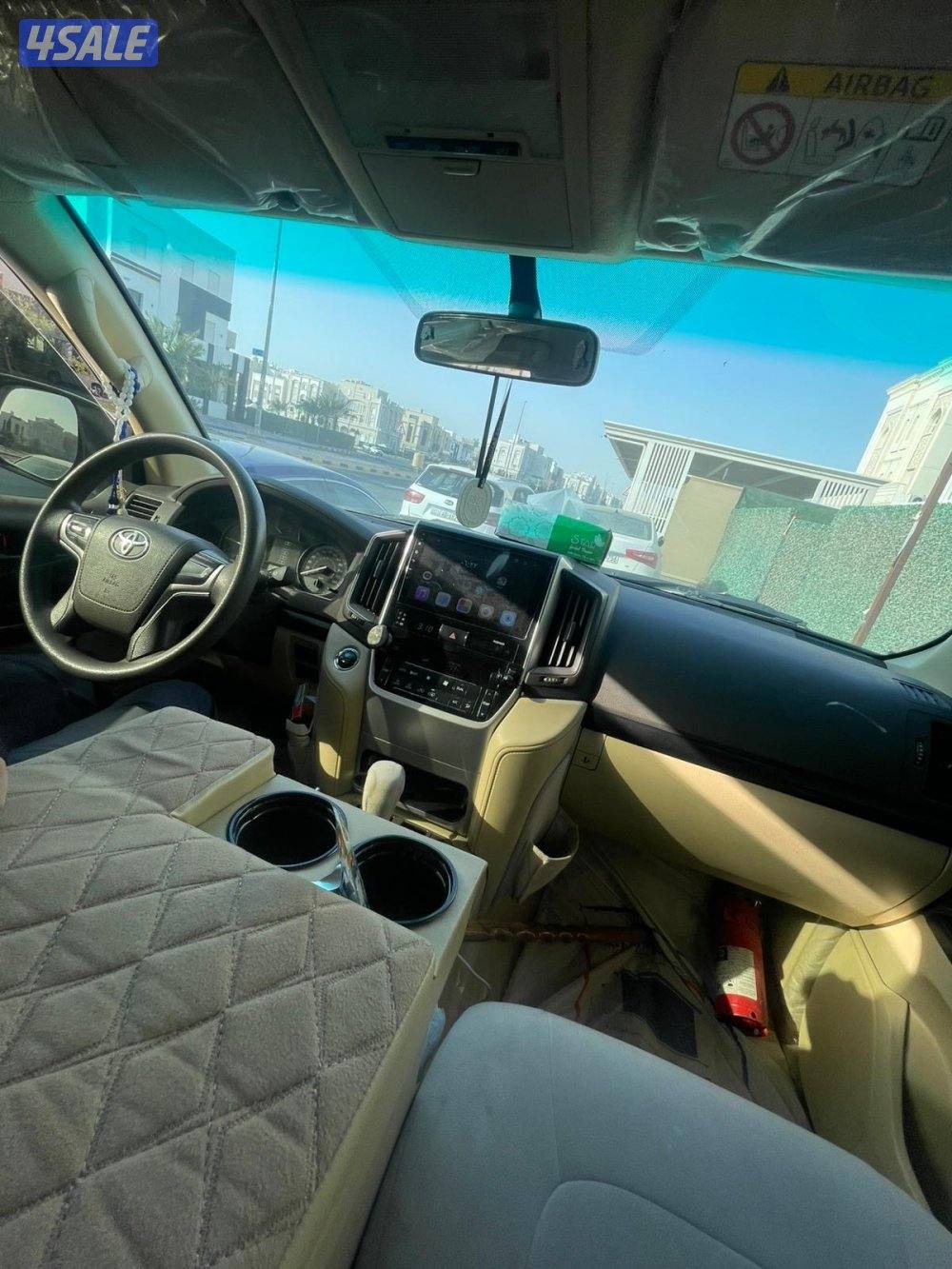 لاندكروزر 20171