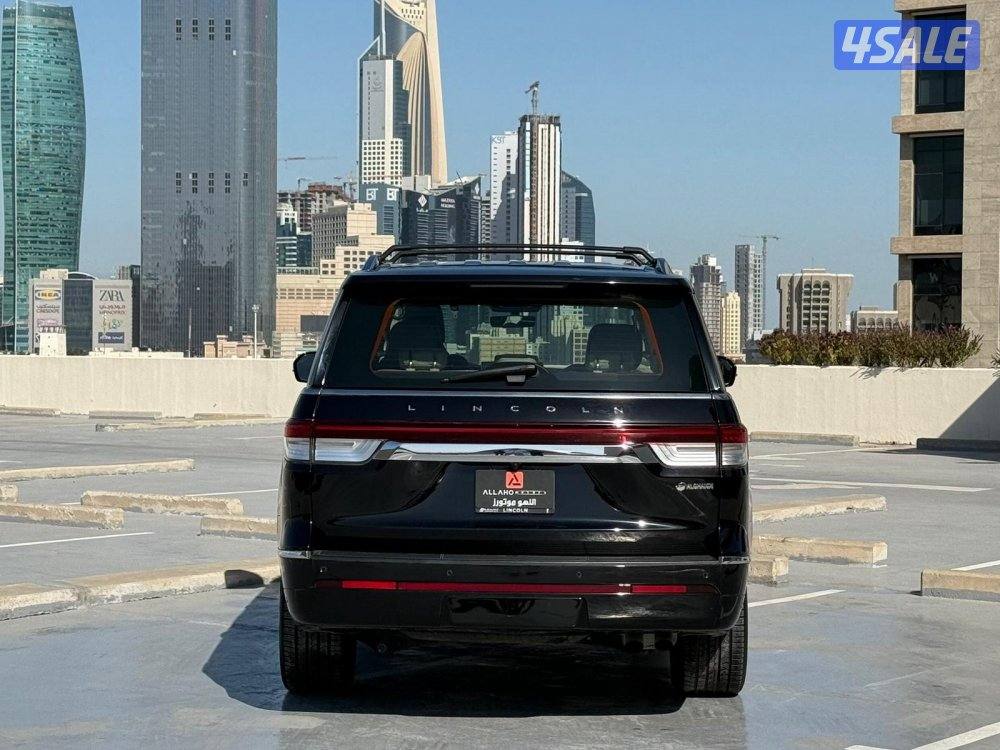 لنكولن NAVGATOR RESERVE LUXURY موديل2022 عداد86الف وارد الغانم2