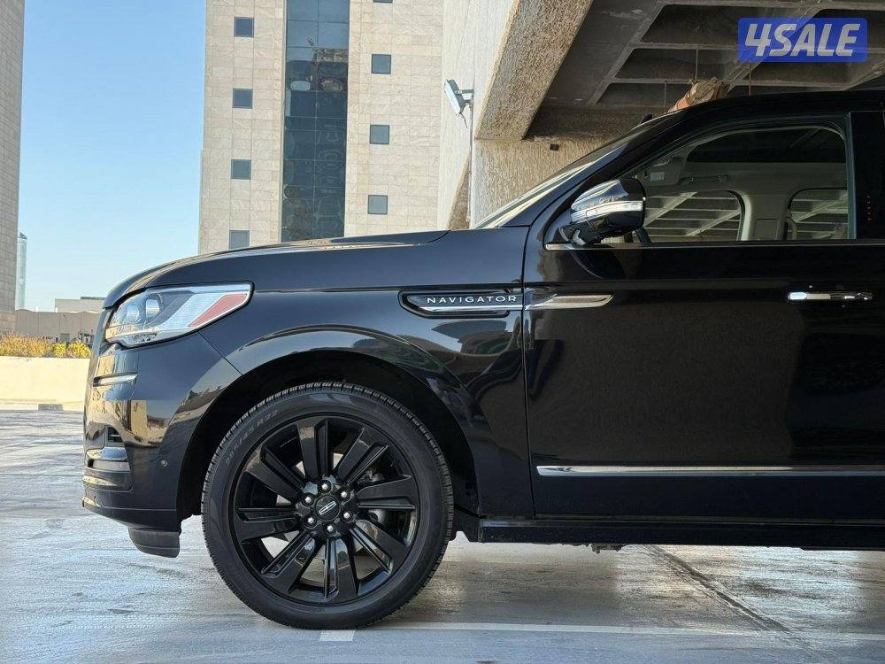 لنكولن NAVGATOR RESERVE LUXURY موديل2022 عداد86الف وارد الغانم5