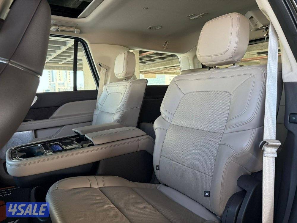 لنكولن NAVGATOR RESERVE LUXURY موديل2022 عداد86الف وارد الغانم8
