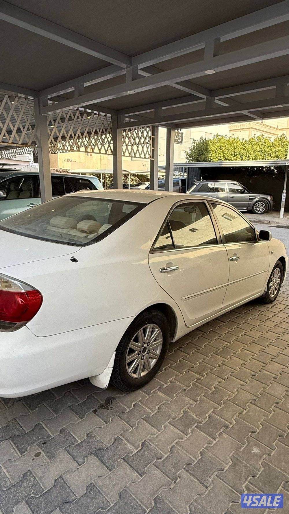 للبيع كامري 20069