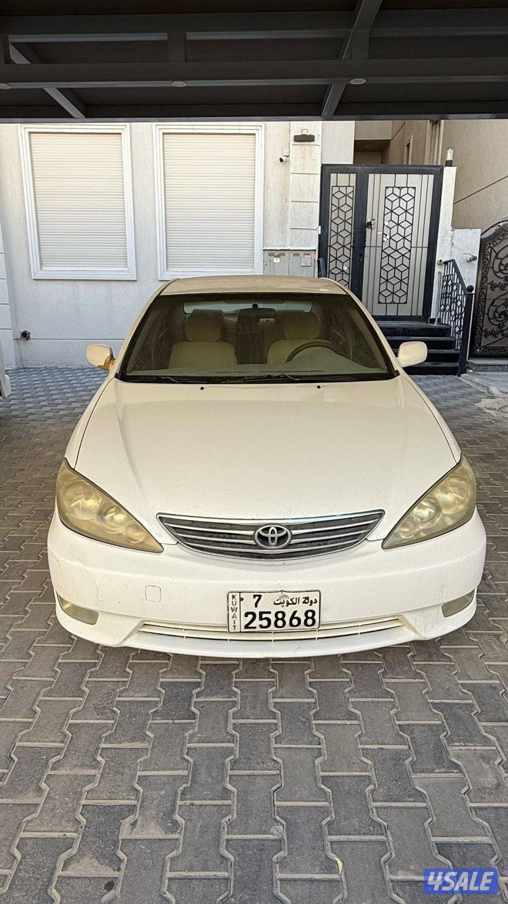 للبيع كامري 200613