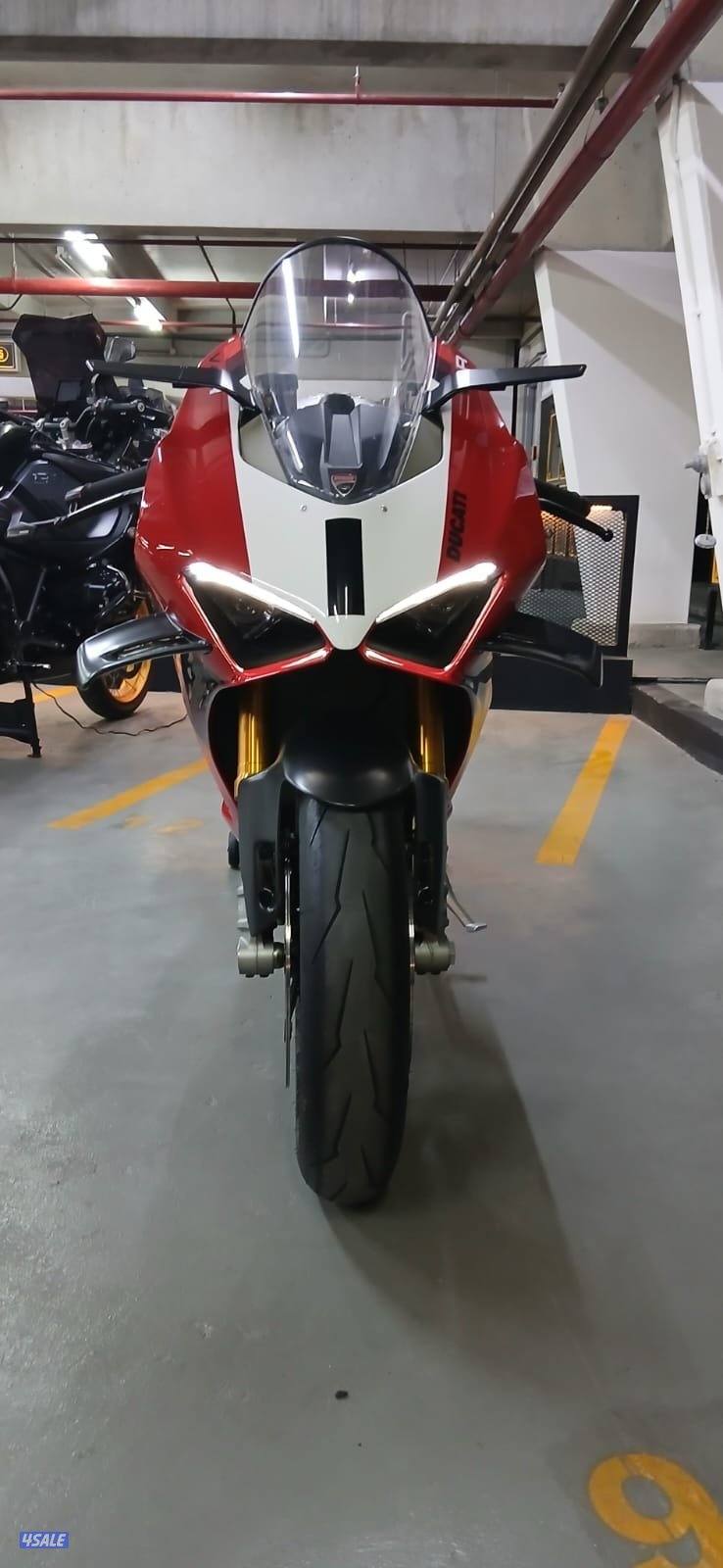 Ducati panigale v4R 2023 limited edition1