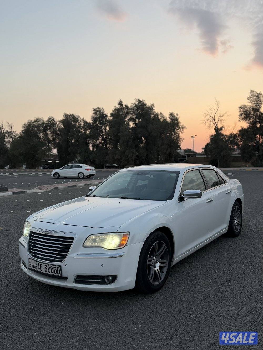 كرايزلر 2014 هيمي V81