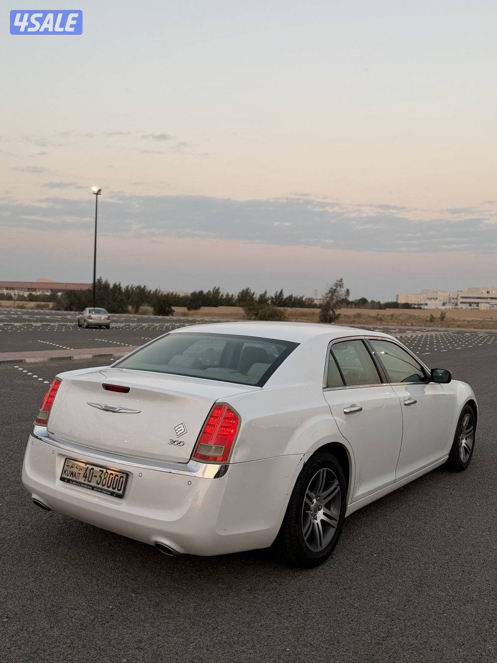 كرايزلر 2014 هيمي V83