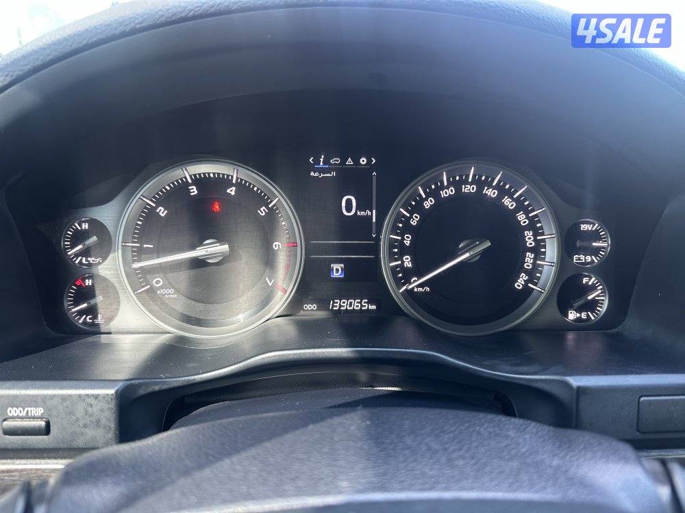 للبيع لاندكروزر دفاتر الوكاله معاه3