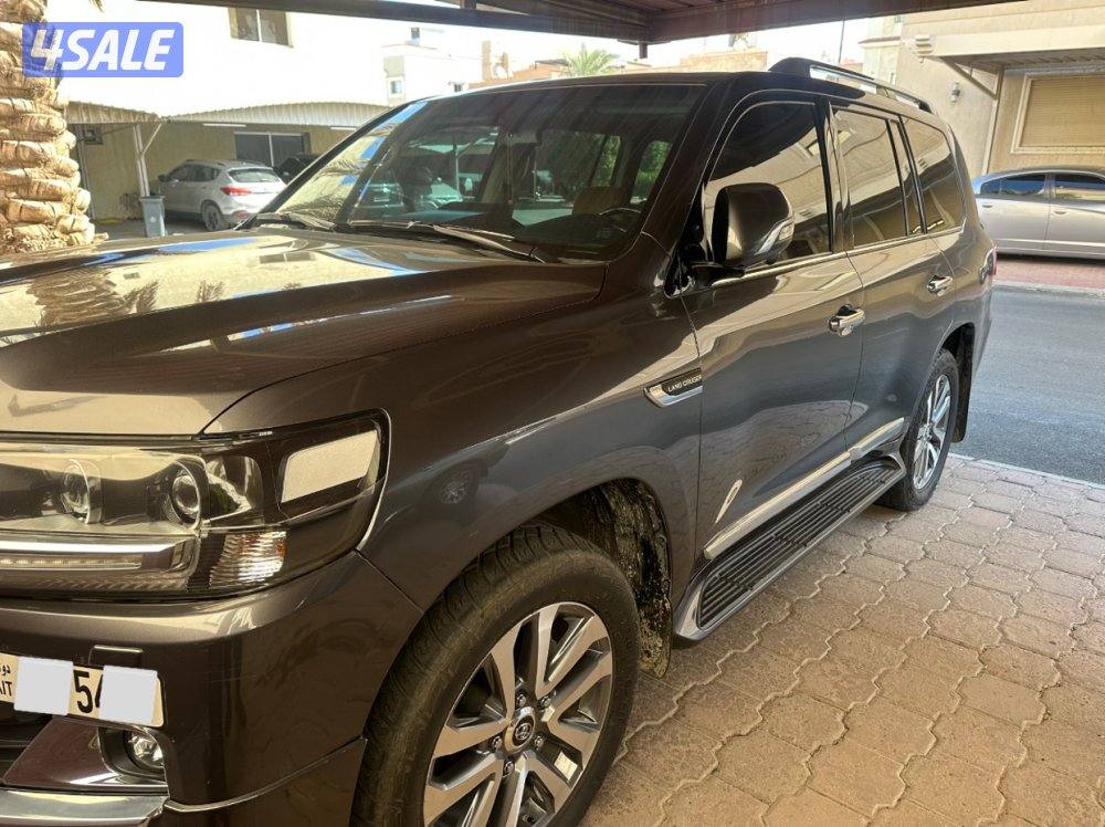 للبيع لاندكروزر دفاتر الوكاله معاه7