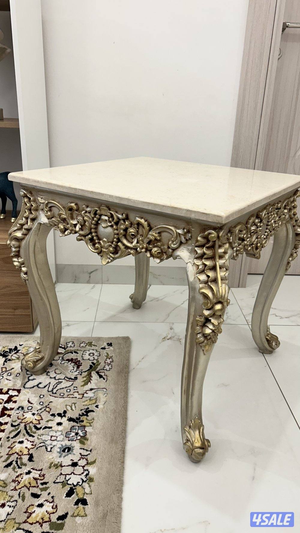 للبيع طاولة صالة - عدد 2 حبه1