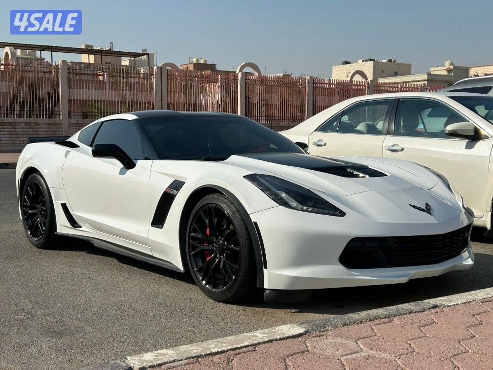 كورفت C7 Z06 عداد 660