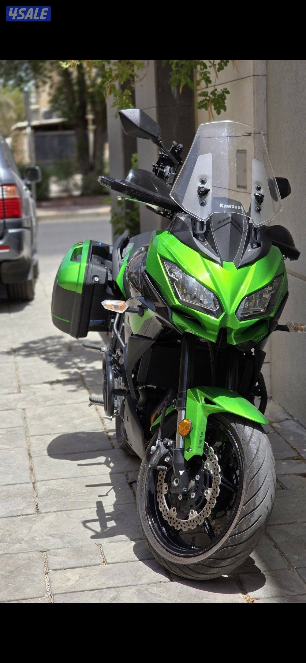 كاوزاكي ياباني فيرسيس ٦٥٠ ملك الخطوط1