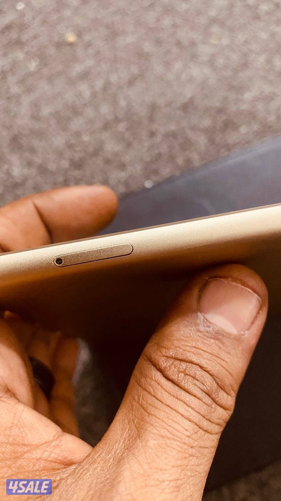 ايباد برو ممتاز بدون خدش 10.5 بوصه 512 GB واي فاي + شريحه3