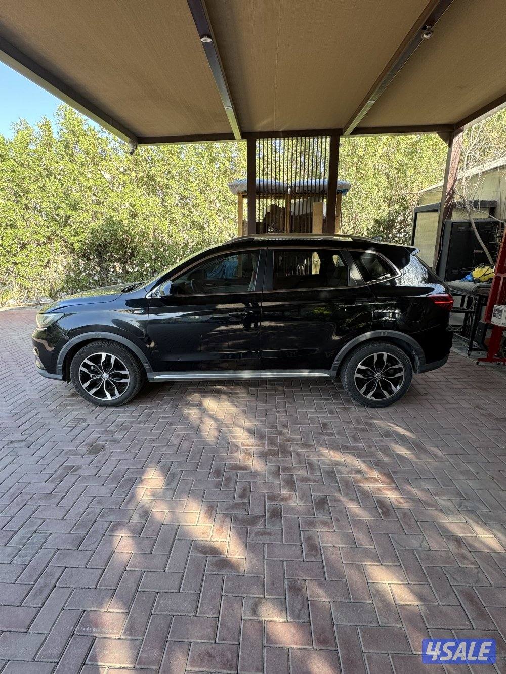 للبيع ام جي RX5 موديل 20182