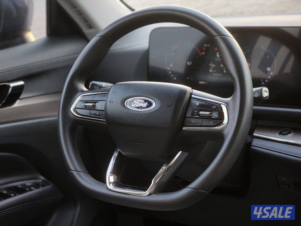 فورد تيريتوري موديل ٢٠٢٣ عداد ٧٠ ألف سرفس منتظم فل مواصفات عدا الفتحة7