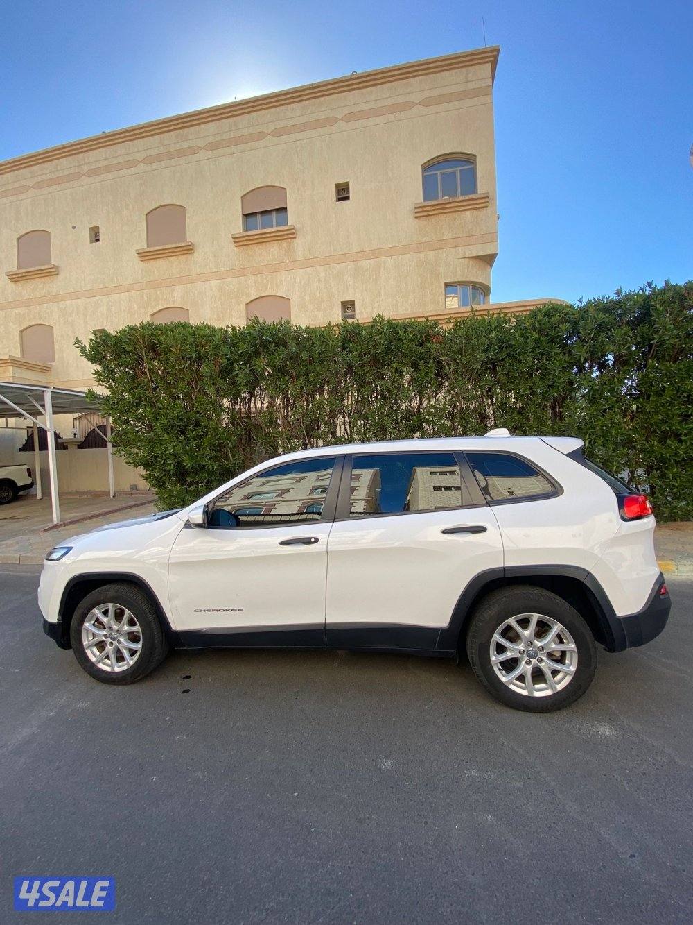 شيروكي سبورت / ٢٠١٦1