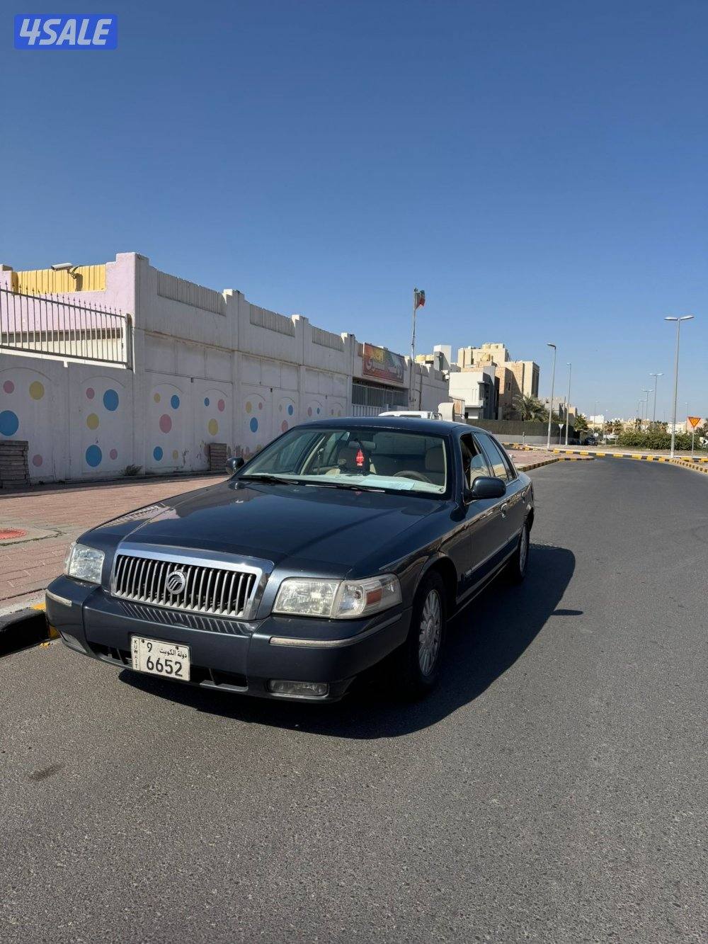 للبيع فورد ماركيز0