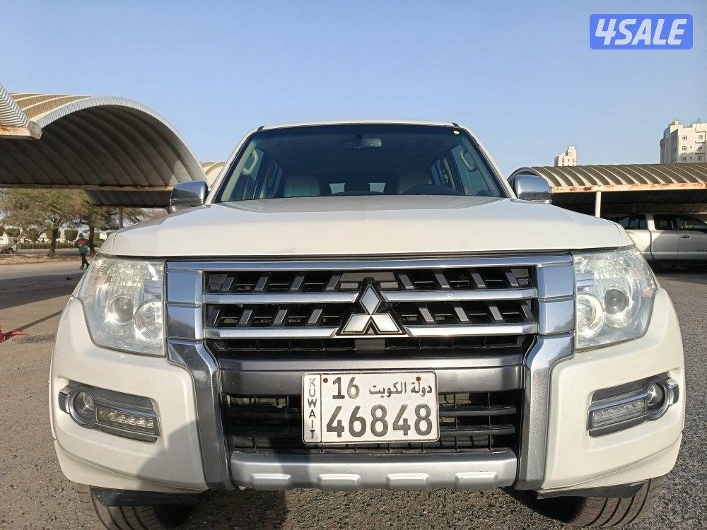 ميتسيوبيشي باجيرو 2019GLX3.8 فل اوبشن فتحه جلد كامره بحاله ممتازه10