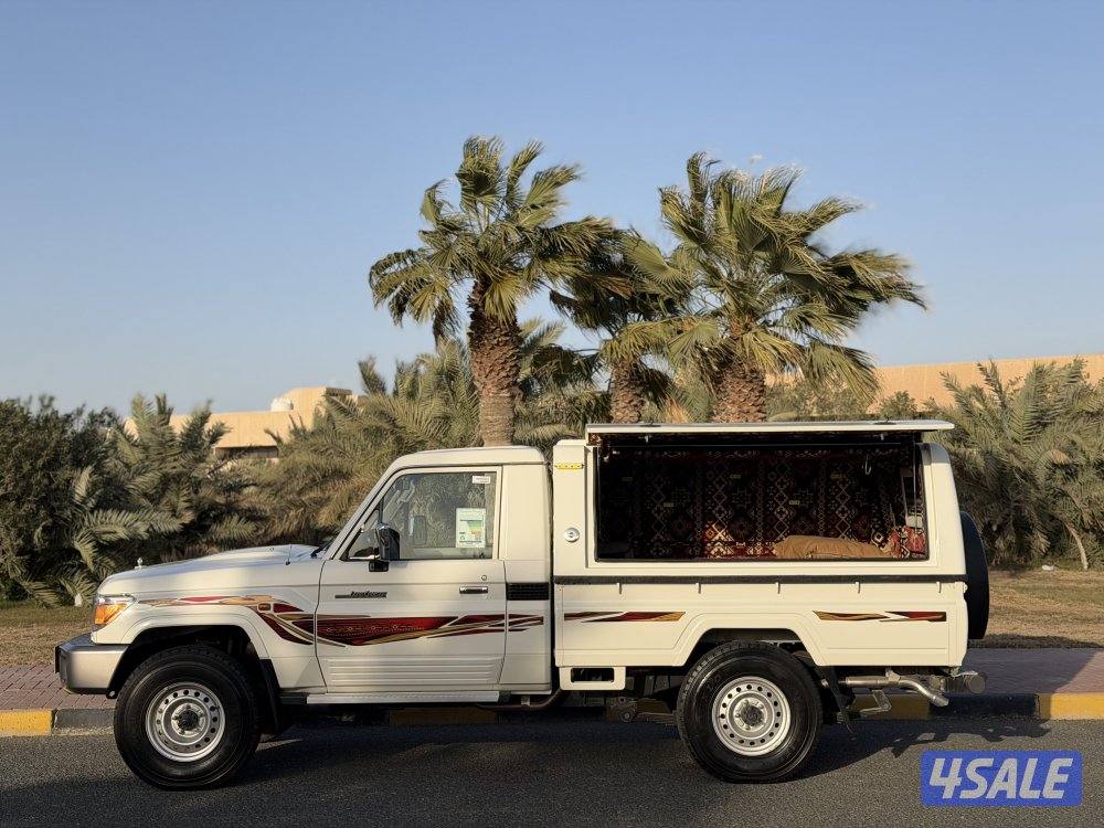 🛑(( عداد اصفار ))🛑 مخزن بحالة المصنعية موديل : 2019 فل ونش ثلاجه خشب1