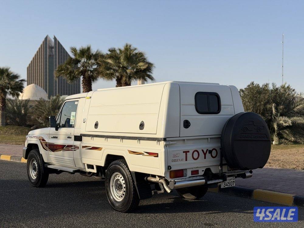 🛑(( عداد اصفار ))🛑 مخزن بحالة المصنعية موديل : 2019 فل ونش ثلاجه خشب2