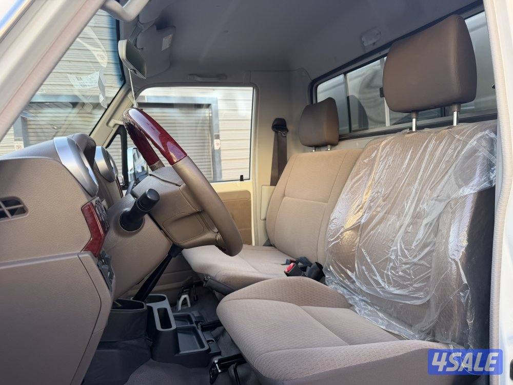 🛑(( عداد اصفار ))🛑 مخزن بحالة المصنعية موديل : 2019 فل ونش ثلاجه خشب10