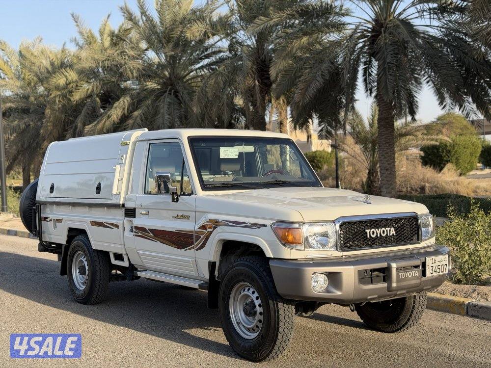 🛑(( عداد اصفار ))🛑 مخزن بحالة المصنعية موديل : 2019 فل ونش ثلاجه خشب15