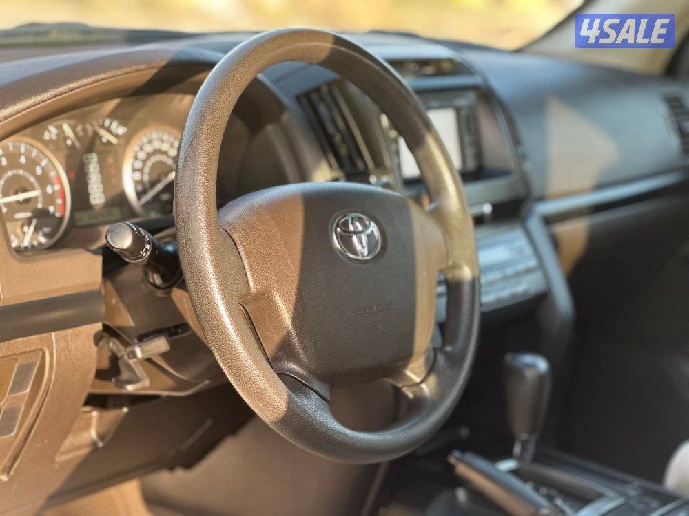 للبيع لاندكروزر  v8 GXR وارد الوكالة الساير6