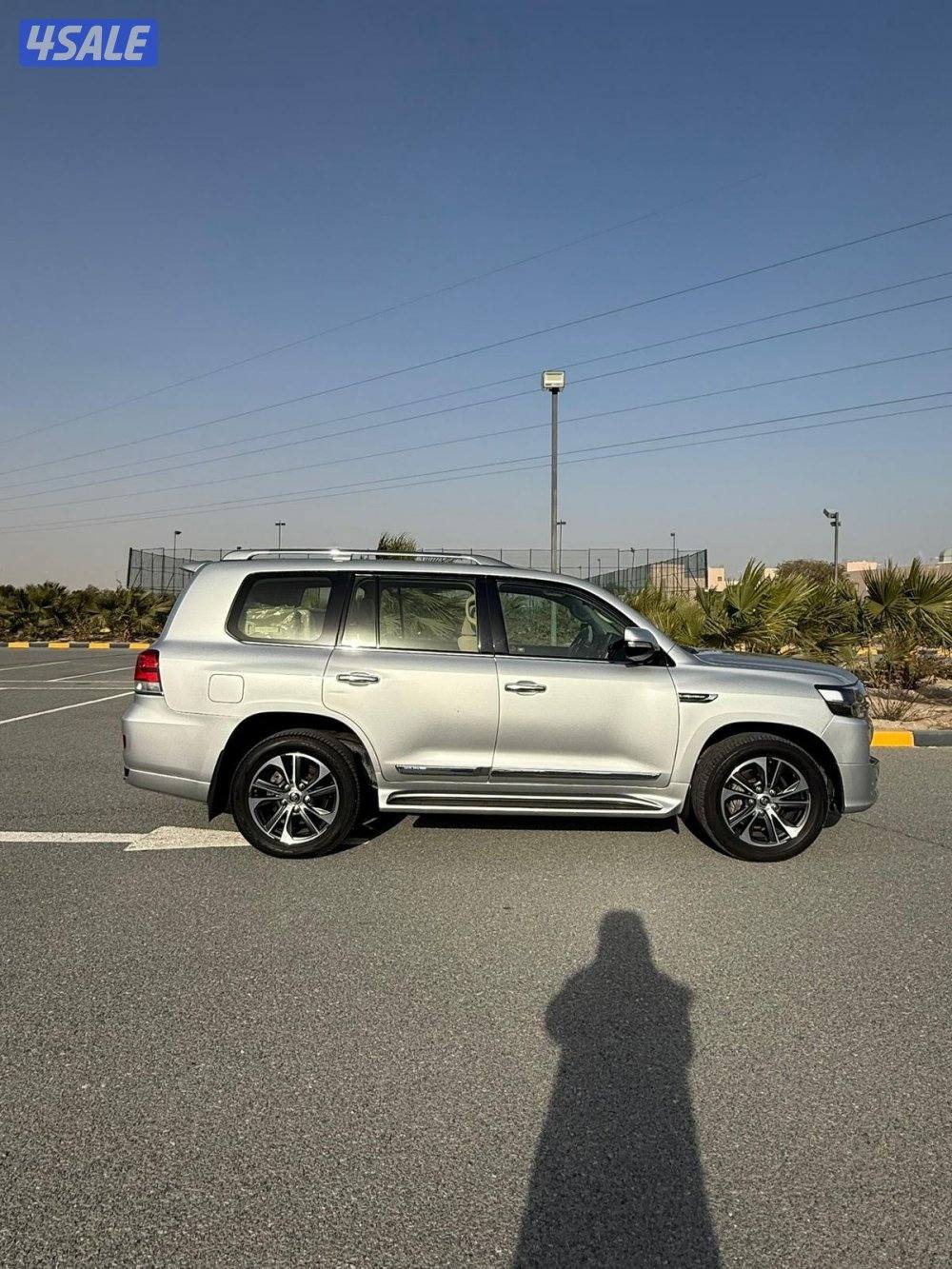 لاند كروز تورينق 2020 الساير بحاله الوكاله عداد 170 الف2