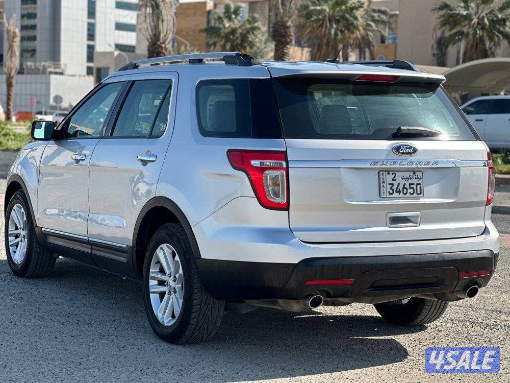 للبيع فورد اكسبلورر ماشي ١٥٠ الف كيلو3