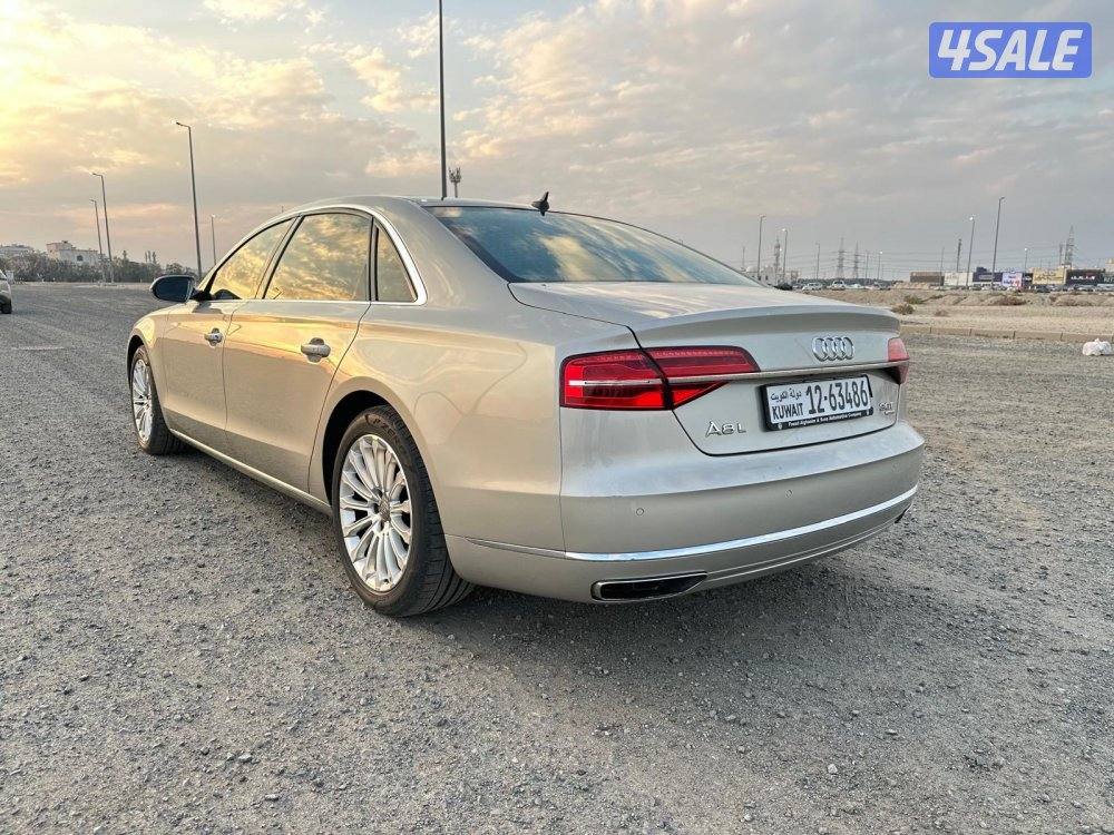 أودي A8 L موديل ٢٠١٥ بحالة ممتازة7